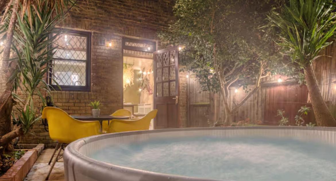 The Zen Den With Hot Tub And Garden Villa London Exterior photo